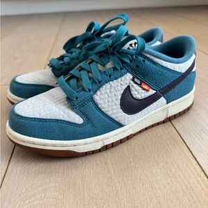 Dunk Low SE Next Nature GS 'Toasty - Rift Blue, size 6.5Y